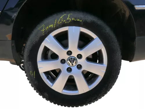 1x Golf 5 Eos Passat Original Alufelge Alu 3C0071496 6,5J x16H2 ET42 BBS  3