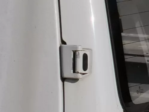 1x VW T4 Scharniere für Tür für Flügeltür links hinten oben weiß