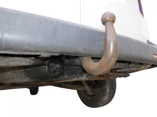 VW T5 Multivan feste starre Anhängerkupplung mit Kabelbaum