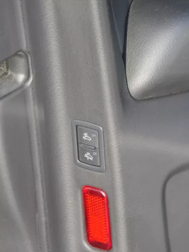 1x A6 4F Türverkleidung Verkleidung Tür vorne links schwarz Leder - Bose (187025)