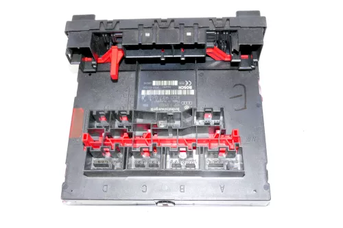 VW Golf 5 Touran Steuergerät Diagnose Bordnetzsteuergerät Bordnetz 3C0937049E