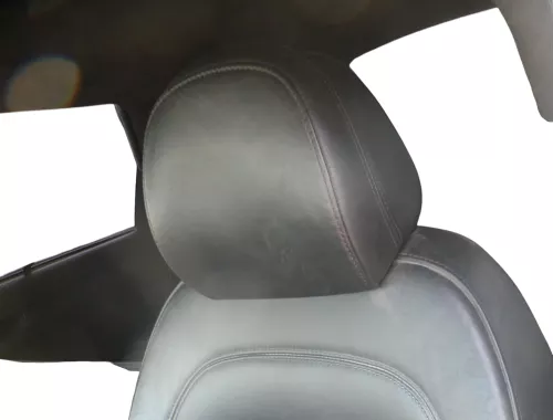 1x Audi A3 8P Kopfstütze vorne schwarz / soul PR-N7C 8H6