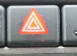 A4 Cabrio 8H Warnblinker Relais Warnblinkerschalter Schalter 8H0941509 Knopf